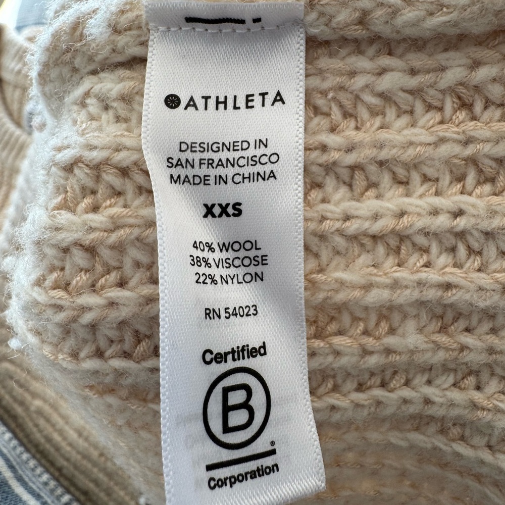 Athleta ribbed sweater - Picture 5 of 5